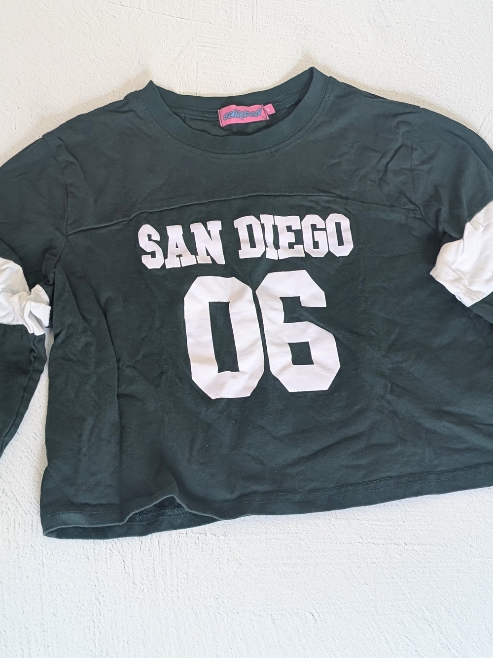 Edikted Dark Green & White 'San Diego 06' Long Sleeve Tee | 100% Cotton